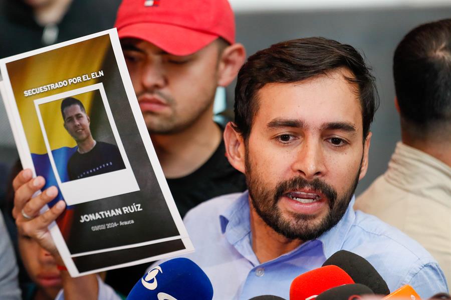 Liberaron a congresista colombiano retenido en la frontera