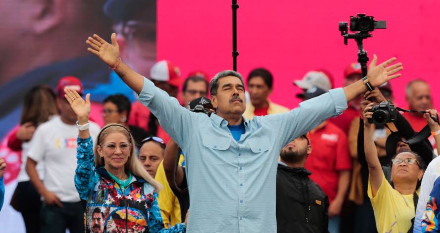 Maduro cerró en Caracas su campaña: Estamos listos para la victoria