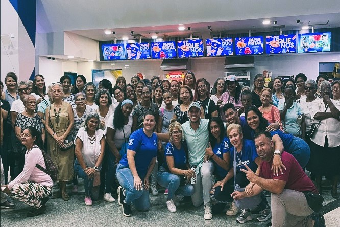 Santiago Otero Armengol - Cinex ¡Celebrando a 539 madres de película! - FOTO