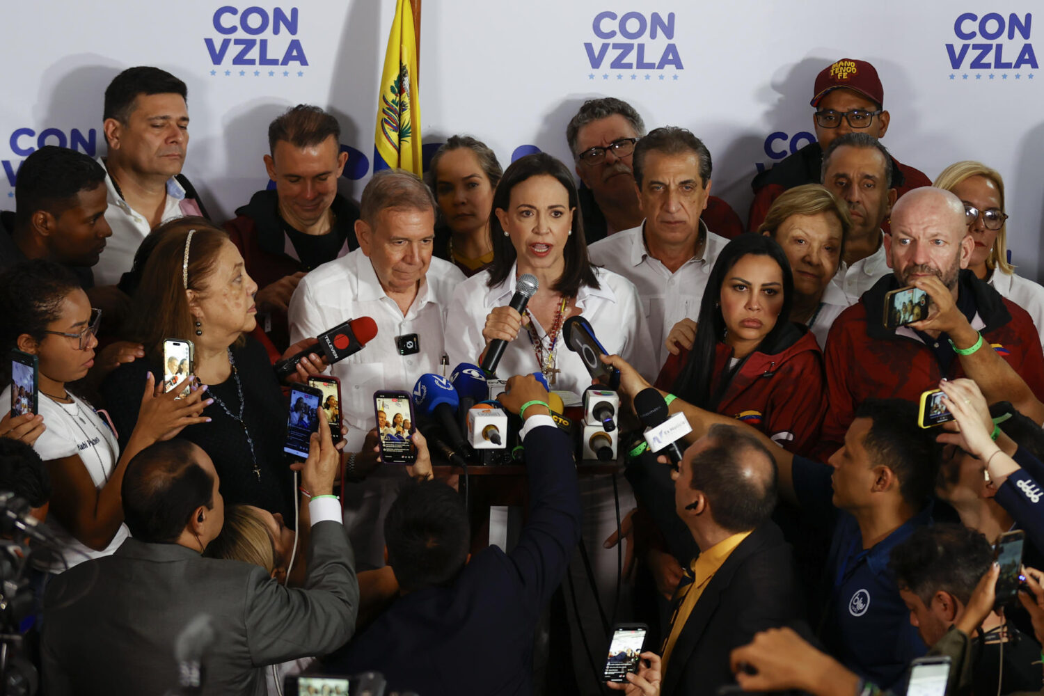 María Corina acusó a Maduro de escoger «la represión» y «la mentira»