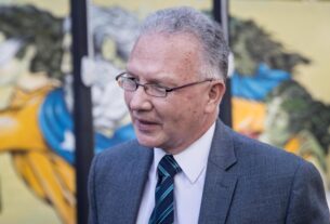 Abogado Perkins Rocha fue imputado por cinco delitos y es recluido en El Helicoide