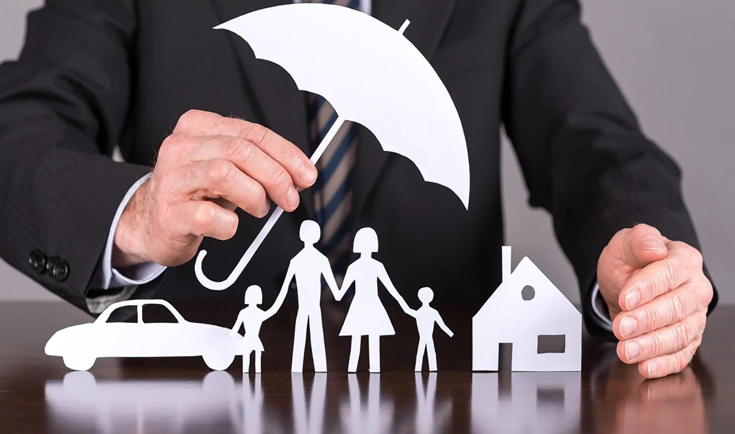 Análisis de Cómo las Leyes Afectan la Operación de Aseguradoras