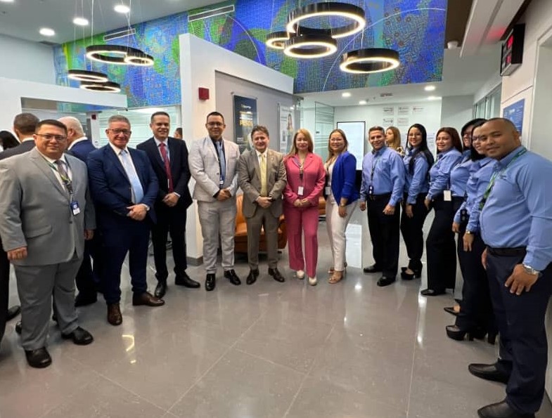 Inauguracion de la nueva agencia en San Francisco Zulia Para acompanar