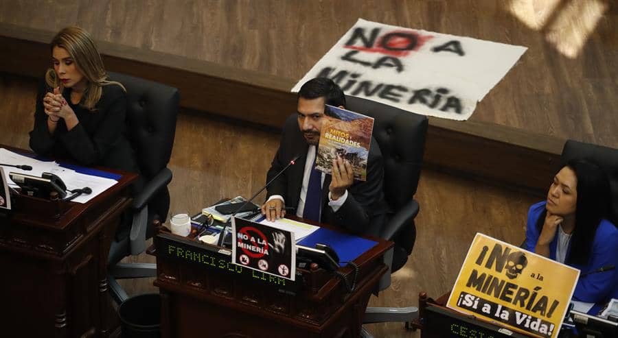 Aprueban la exploración y explotación minera en El Salvador