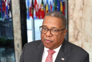 EEUU insta a Maduro a permitir la salida de los asilados en la embajada argentina