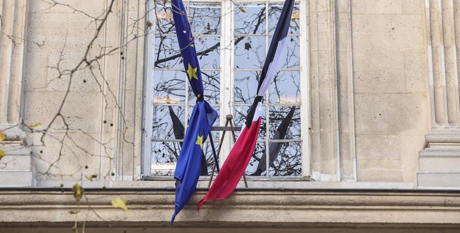 Minuto de silencio en Francia en homenaje a las víctimas del ciclón