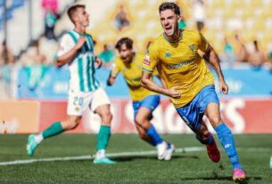 Alejandro Marqués anota en la victoria del Estoril