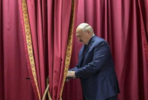 Lukashenko es reelegido por otros cinco años en Bielorrusia