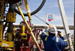 EEUU pone fin a licencia de Chevron en Venezuela