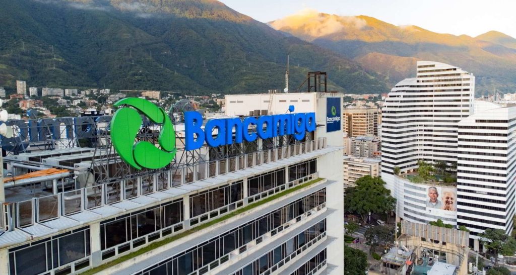 Bancamiga cumple 18 años mejorando la experiencia financiera de los venezolanos 1 Bancamiga Referencial Imagen destacada ES y BFN