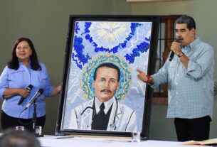 Maduro celebra el alta del papa Francisco