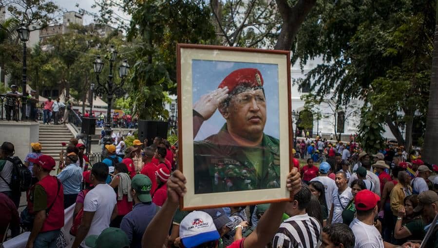 Oficialistas marchan en Caracas por los 12 años de la muerte de Hugo Chávez