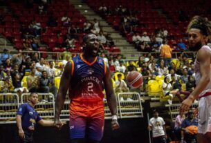 Piratas de La Guaira se impuso en casa ante el líder Spartans de Distrito Capital