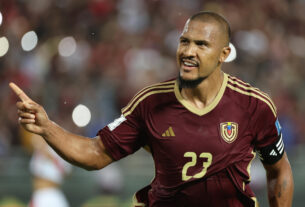 Salomón Rondón metió a la Vinotinto a la zona de repechaje