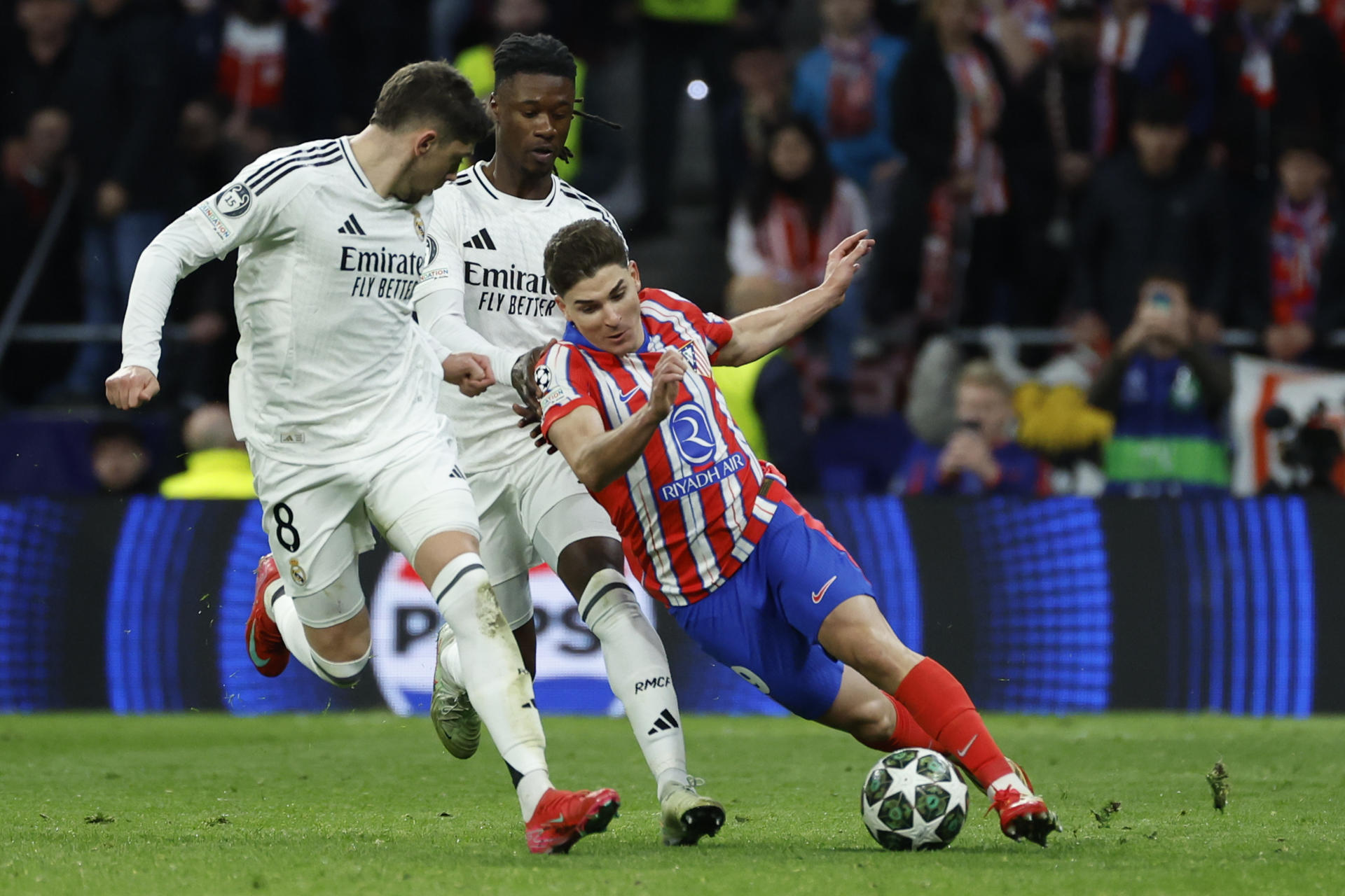 UEFA confirmó que estuvo bien anulado el penal a Julián Álvarez
