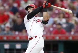 Eugenio Suárez - MLB