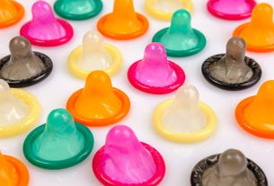 Ciencia y prevención: El condón que cambia de color para detectar ITS