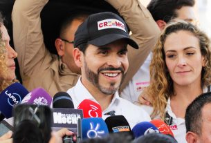 De la Espriella plantea a María Corina Machado reconstruir Colombia y Venezuela