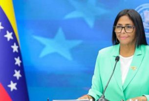 Defensora promete sumarse a plan de Delcy Rodríguez para el diálogo