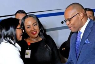 Delcy Rodríguez se reunió con la primera ministra de Barbados, Mia Mottley