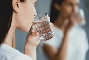 Mariángel Arruebarrena Loreto - Más allá de los 8 vasos ¡El arte de la hidratación inteligente! - FOTO