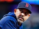 Alex Cora - MLB