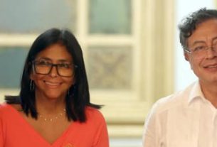 Delcy Rodríguez y Gustavo Petro