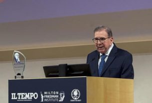 Edmundo González