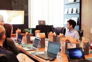 Neurosales explica "El encuentro con el mentor": cuando alguien te muestra otra forma de vender