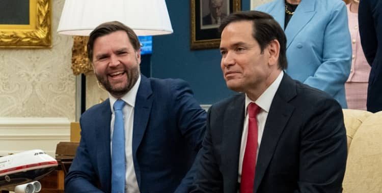 Trump considera que Vance y Rubio, sus posibles sucesores, son "muy buenos"