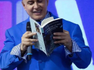 Tarek William Saab: La Trayectoria Literaria del Poeta que Nunca Abandonó la Palabra