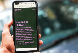 ¿ChatGPT almacena datos? Qué riesgos de privacidad existen y cómo podemos protegernos