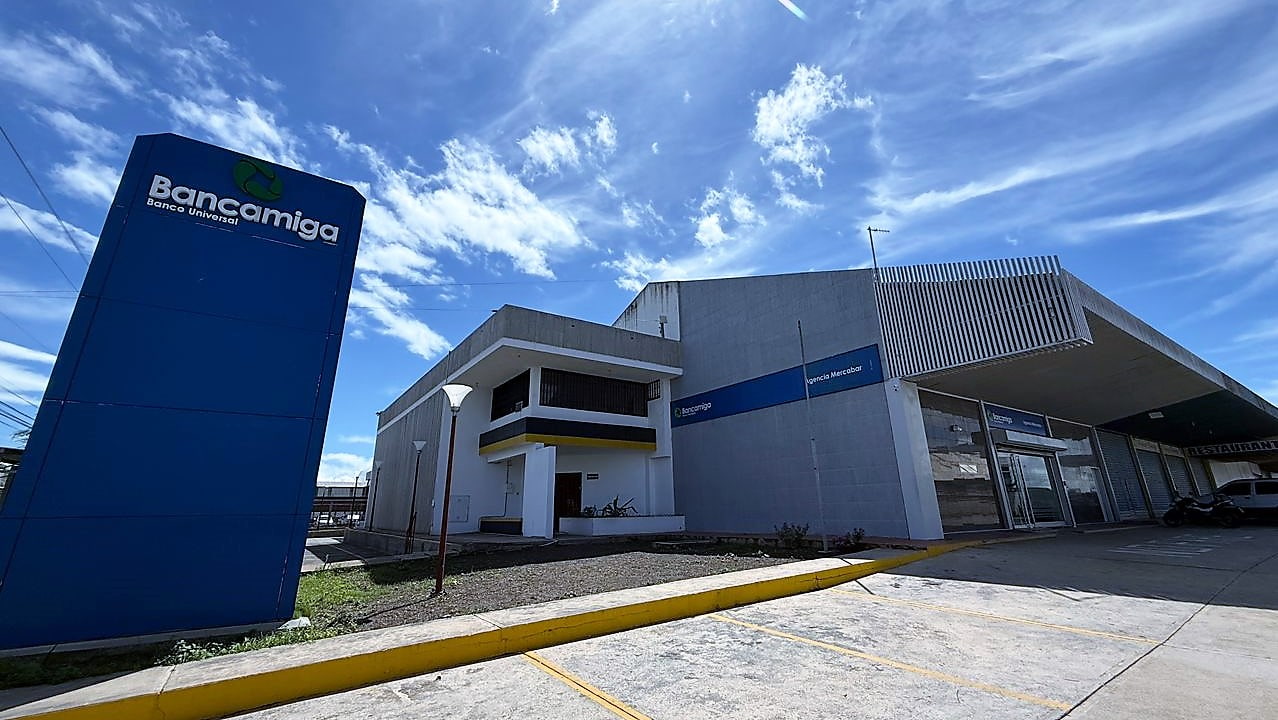 Bancamiga exonera comisiones y sus agencias sirven como centros de acopio