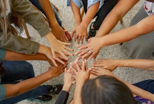 Cuando la tierra habla: ¿Estamos preparados para escucharla? Plantean y preguntan los psicólogos Gessen