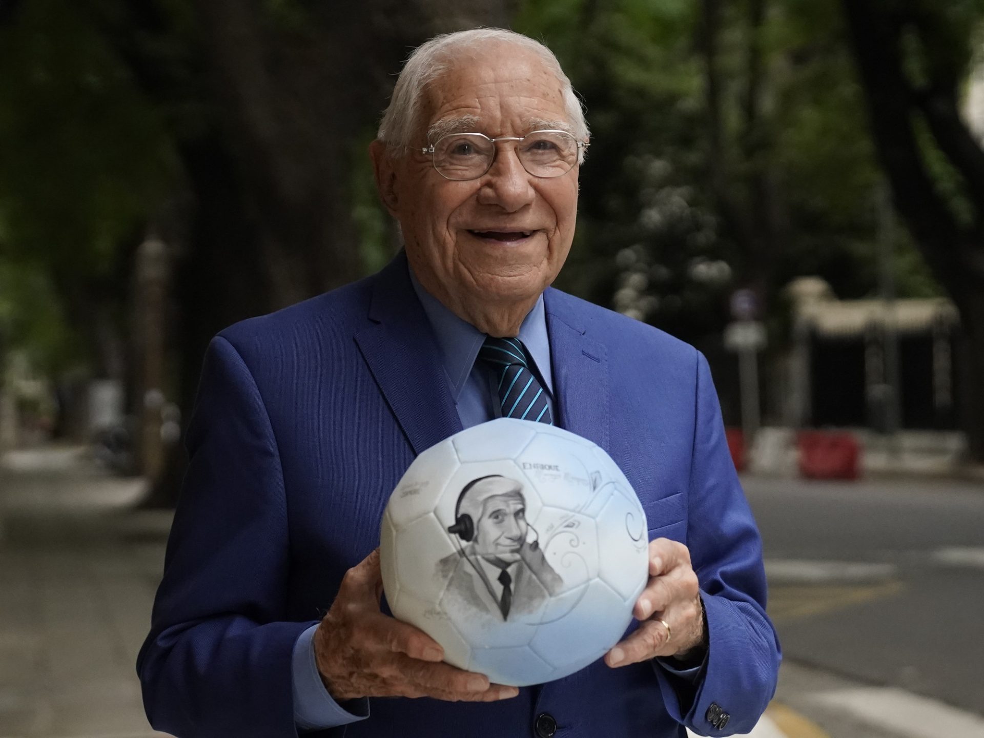Enrique Macaya Márquez: 18 Mundiales y un Guinness