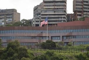 Presos - embajada de EEUU