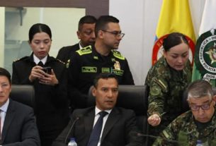 Autoridades colombianas garantizan la transparencia de los resultados en la segunda vuelta presidencial de Colombia
