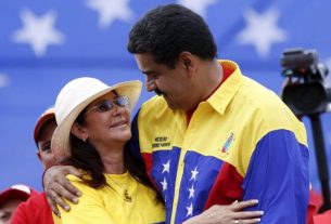 Maduro y Cilia Flores aseguran tener una fe "inquebrantable en la victoria de la verdad"