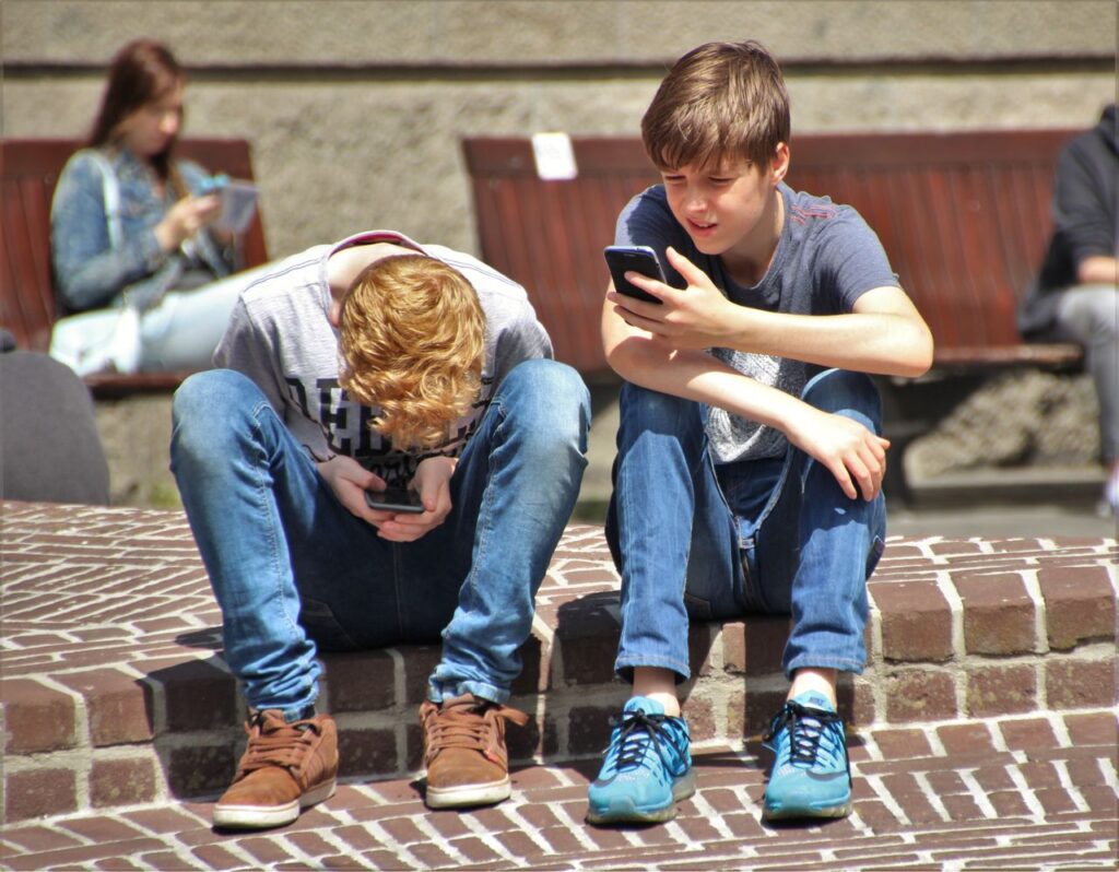 redes sociales para menores de edad