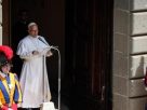 El papa pide no olvidar a quienes "sufren y mueren" por las guerras