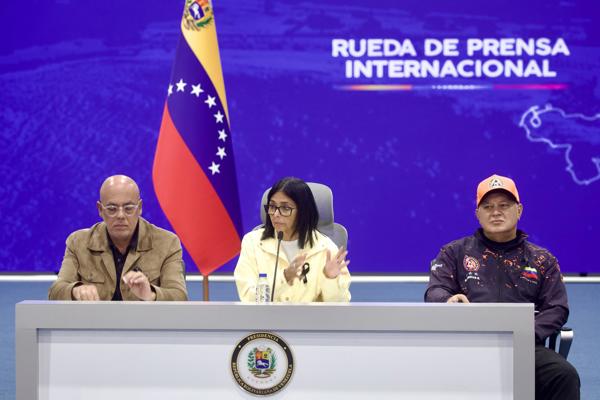 Hermanos Rodríguez y Diosdado Cabello