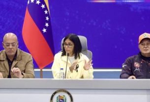 Venezuela planea reconstrucción tras los terremotos que causaron al menos 2.595 muertes